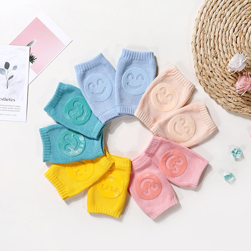 Baby Knee Pads & Socks Set b5c6ffa7f8f4290677a8ebadf3f043cd