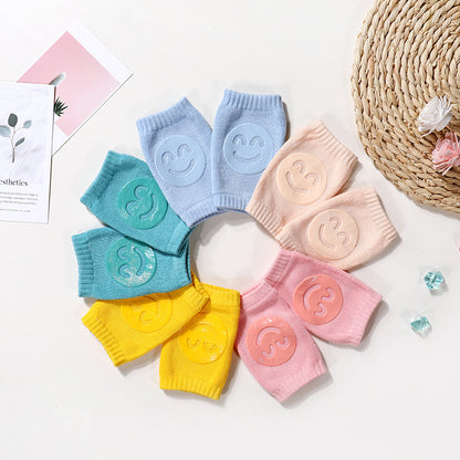 Baby Knee Pads & Socks Set b5c6ffa7f8f4290677a8ebadf3f043cd
